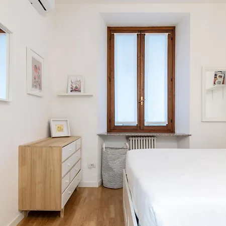 Quiet Two-room A Few Steps From Mm Ptvenezia Milan